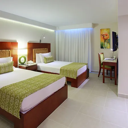 Dann Hotel