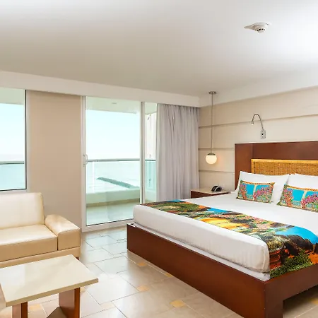 Dann Hotel 4*